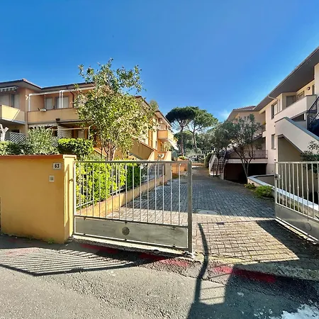 Bilocale Cavalleggeri Sud * مارينا دي بيبونا
